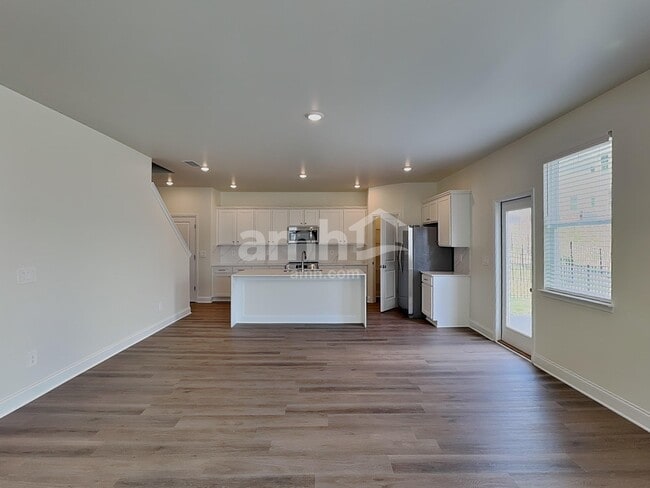 Photo - 3622 Creek View Cir