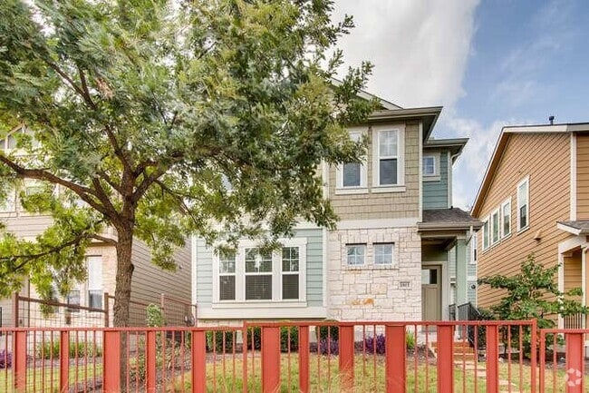 Building Photo - 1813 Carlson Dr Rental
