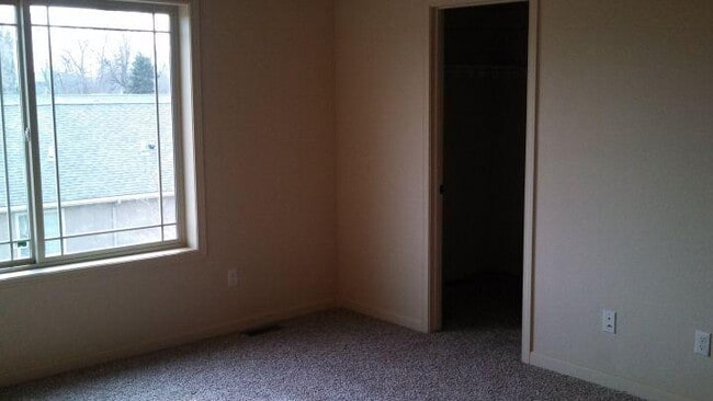 Photo - 3 bedroom in Billings MT 59105