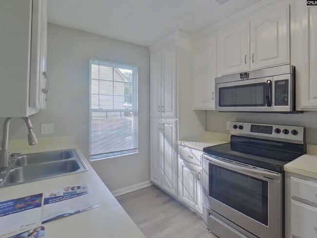 Photo - 1 Tomafield Ct