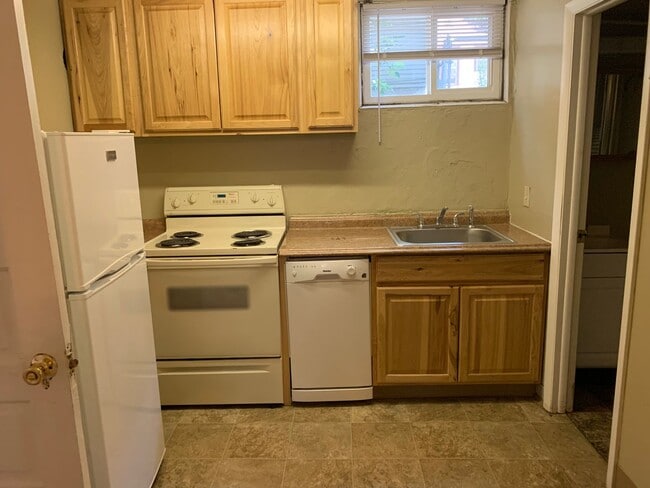 2015 8th Ave Unit 2