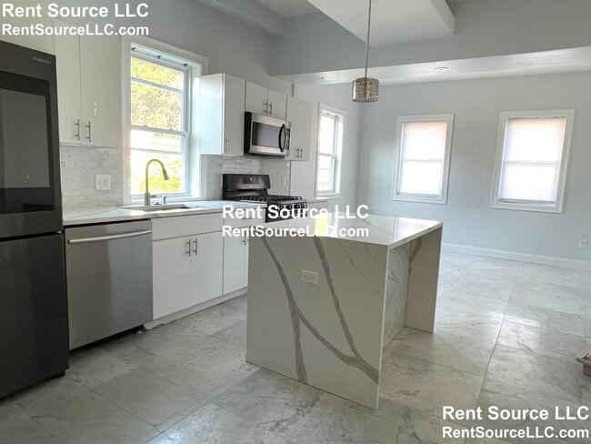 Photo - 146 Columbia St Condo Unit 1