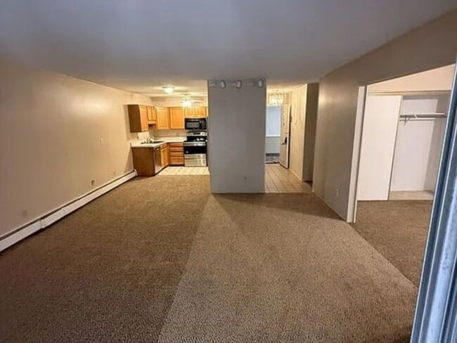 Photo - Great Condo and Location in Aurora