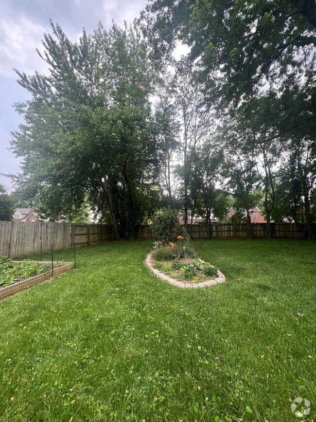 Building Photo - 4201 Bridlepath Pl Rental