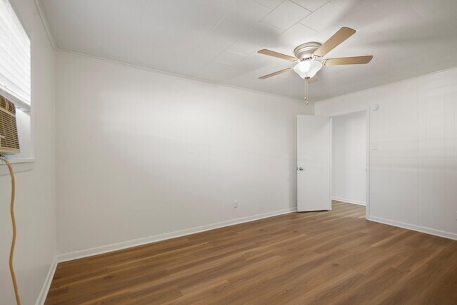 Photo - 206 Parmley Dr Unit 43