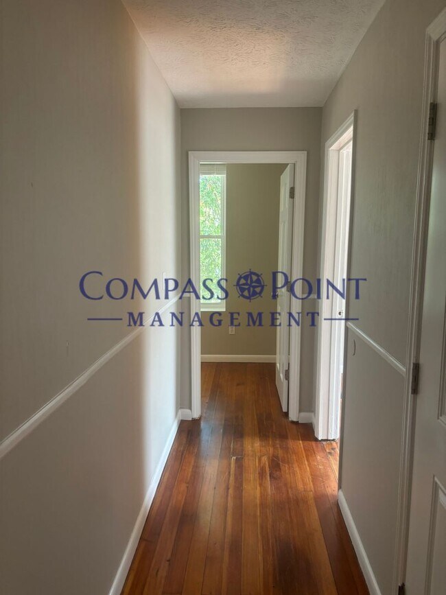 Photo - 170 E Loudon Ave Unidad 2