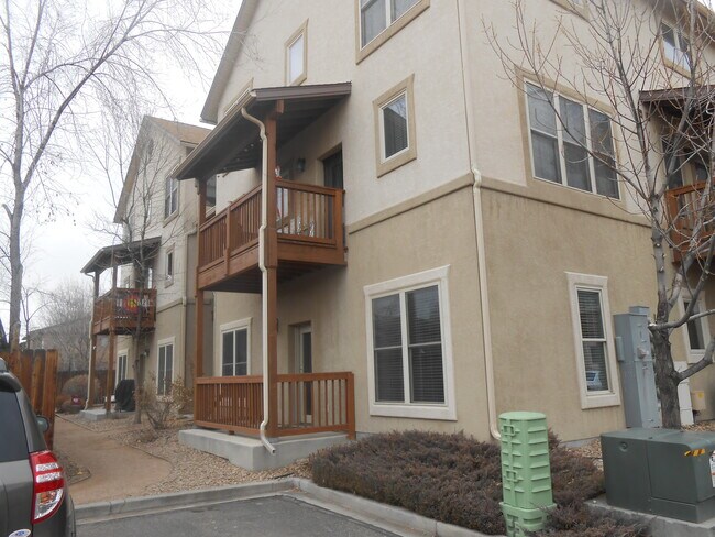 Photo - 1212 Walnut Ave Condo Unit #4