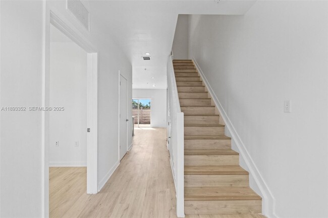 Photo - 170 NW 158th St