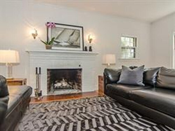 Photo - 381 VFW Parkway