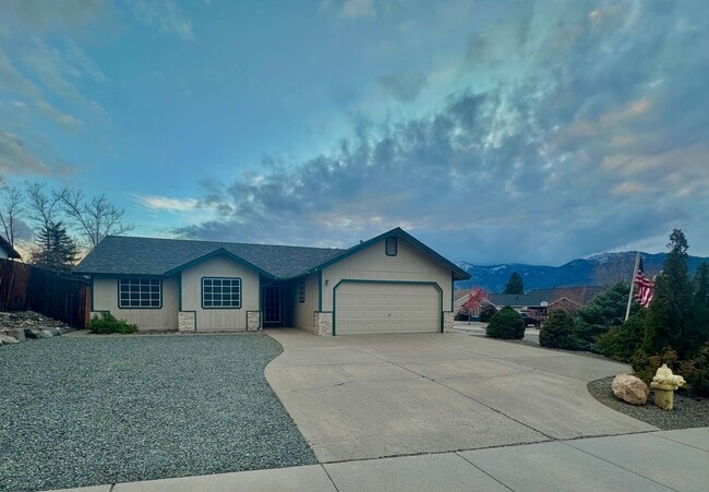 Building Photo - Carson City Home for Rent