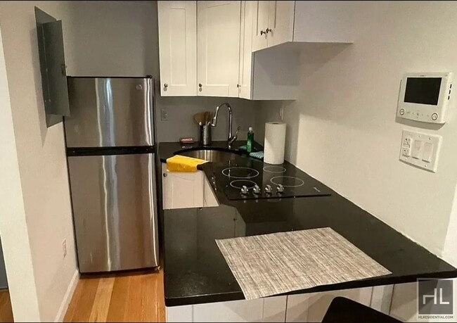 Photo - 413 Pacific St Apartment Unit 1B