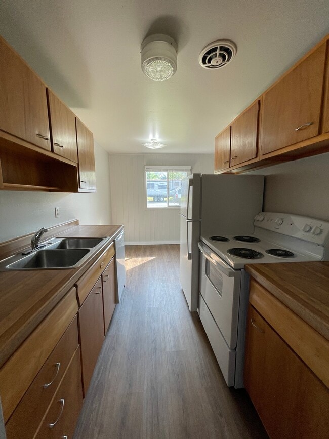 Photo - 1108 Cannon St