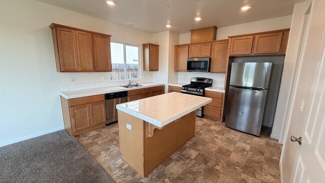 Photo - Luxurious upgraded 5BR 2 bath new home - premium lot.