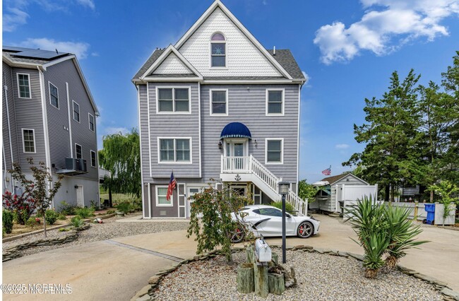 Photo - 296 Alabama Ave