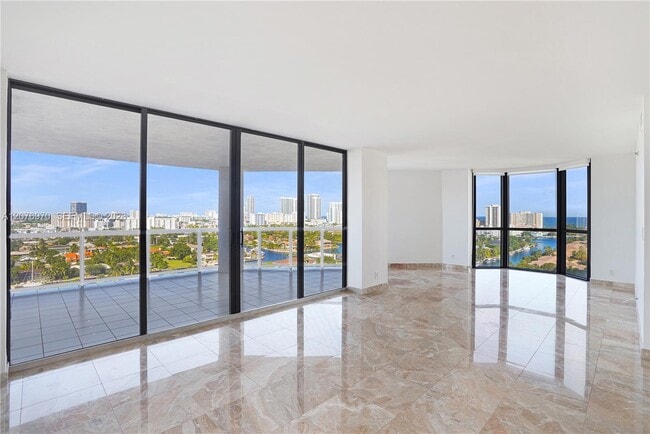 3600 Yacht Club Dr Unit 1602