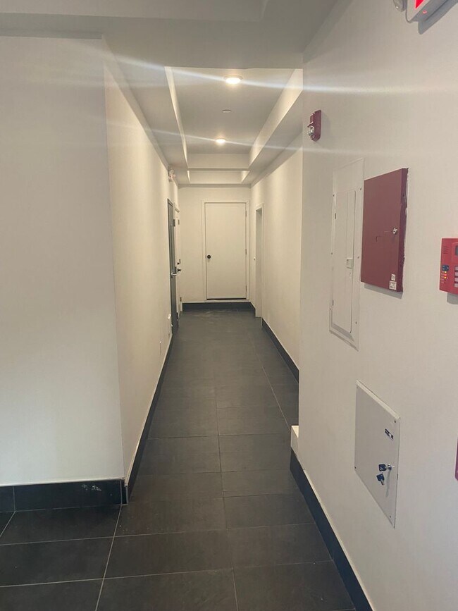 Photo - 2 bedroom/ 2 bathroom unit