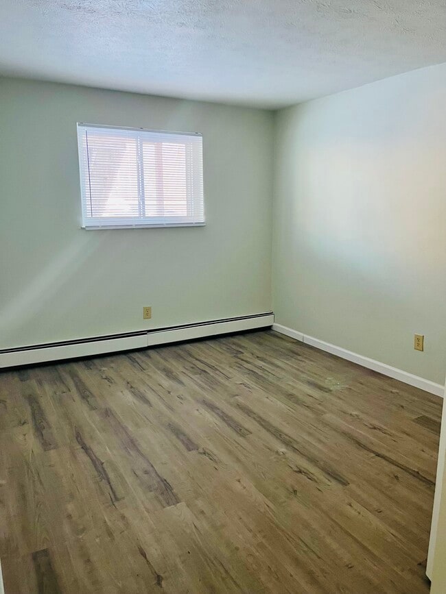 3 Bedroom 3rd Bedroom