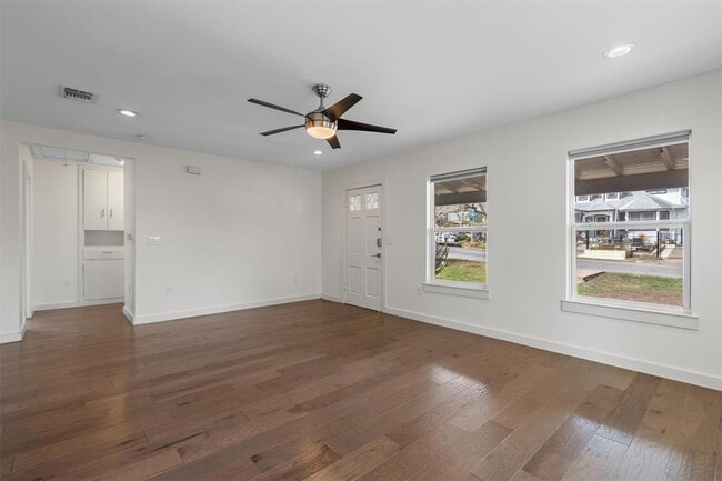 Photo - 2705 S 2nd St