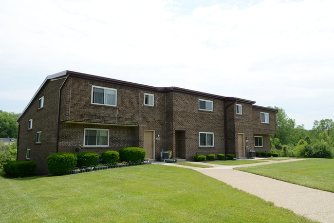 Crescent Ridge Apartments