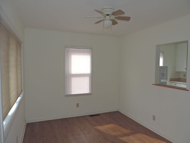 Photo - $1,500 | 2 Bedroom, 1 Bathroom House | No ...