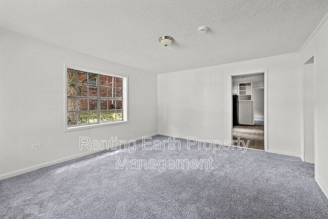 Photo - 705 5th Ave