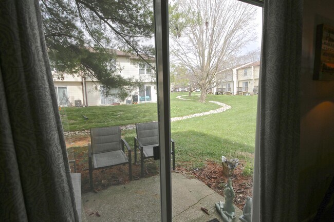 Photo - 2482 Brittany Ln