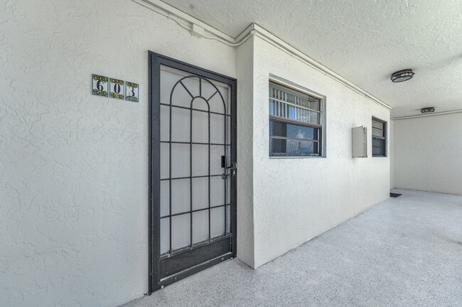 Photo - 17900 N Bay Rd Unit 603