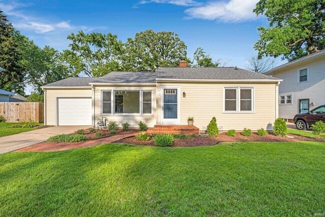 Building Photo - 128 Manor Ave