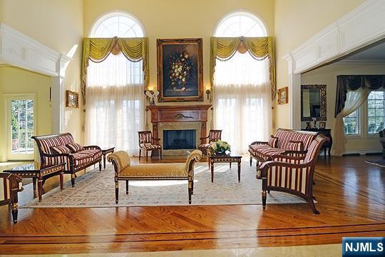 Photo - 417 N Woodland St