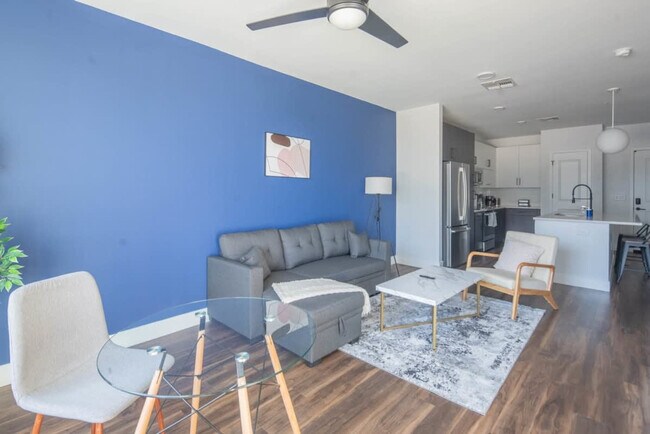 688 W 1st St Unit SI ID1263086P