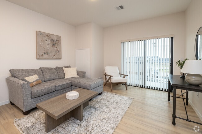 1BR, 1BA - 770SF - Living Room - The Standard on 32nd
