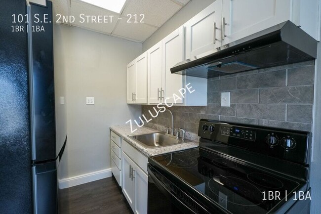Photo - 101 SE 2nd St Unit 212