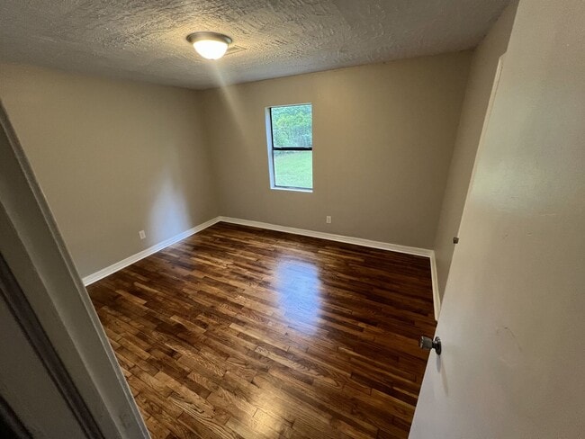 Photo - Beautifully Renovated 2 Bed / 1 Bath Home – Modern Upgrades Throughout!