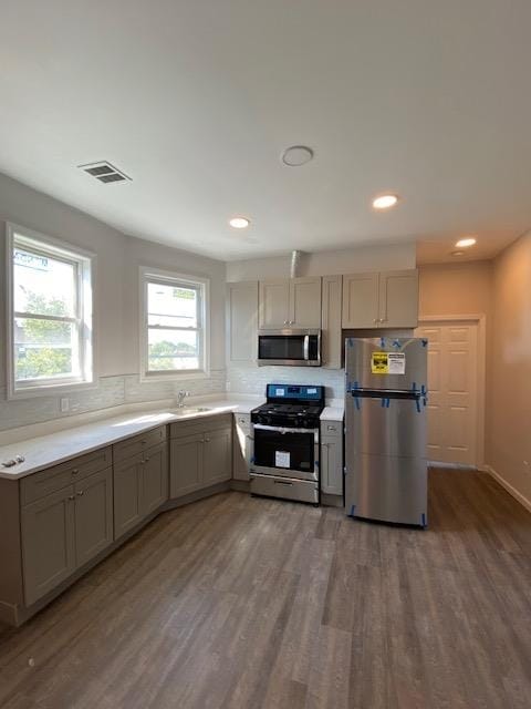 Photo - 38 Clendenny Ave Unit 3L