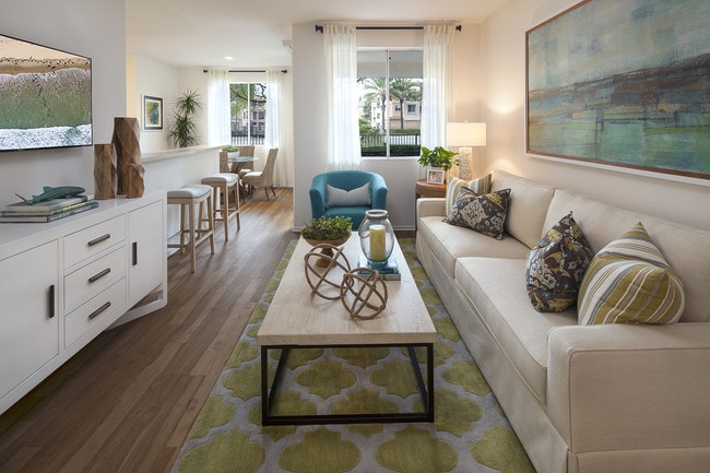 Torrey Hills Apartment Homes