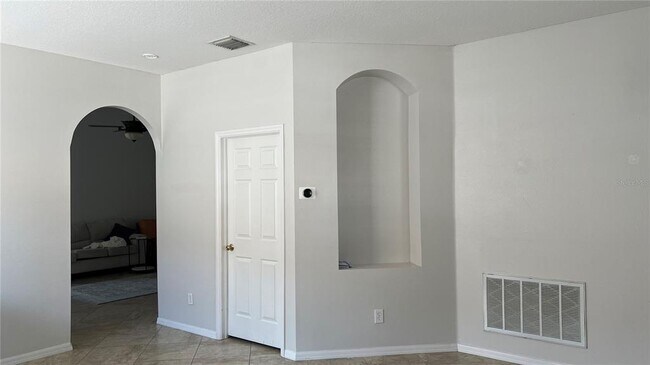 Photo - 3921 Stornoway Dr