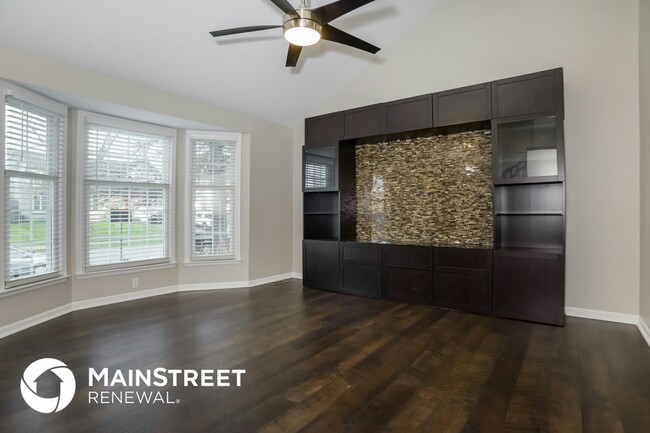 Photo - 3535 Winchester Dr