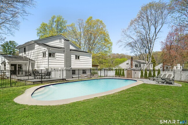 Photo - 11 Guyer Rd