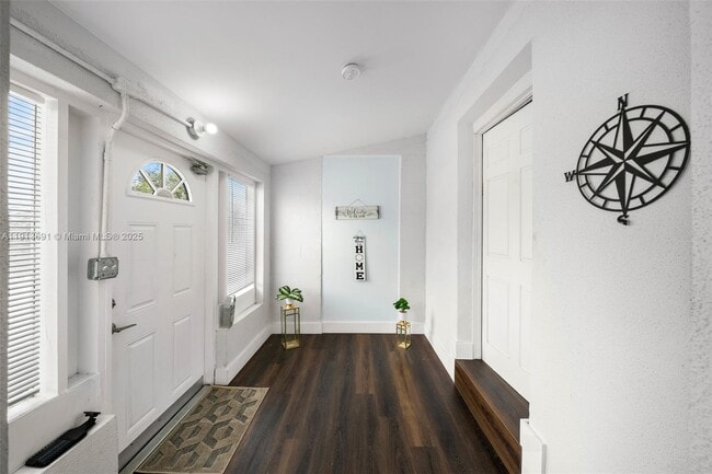 Photo - 600 SW 10th St