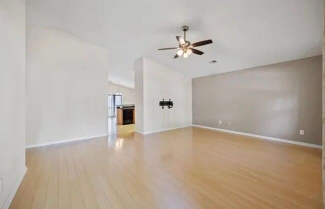 Photo - Lexington 3bd/2ba Ranch in Persimmon Grove