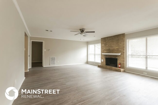 Photo - 1335 Westgreen Blvd