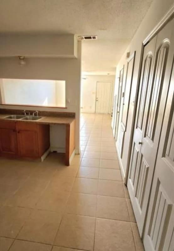 Photo - 10821 Roger Dr Unit A