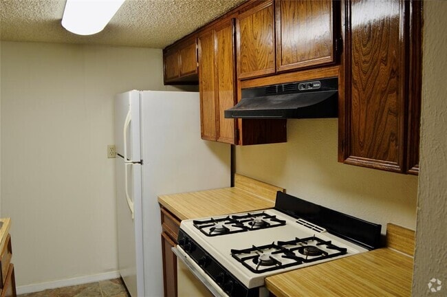 Building Photo - 1800 Lavaca St Unit 315 Rental