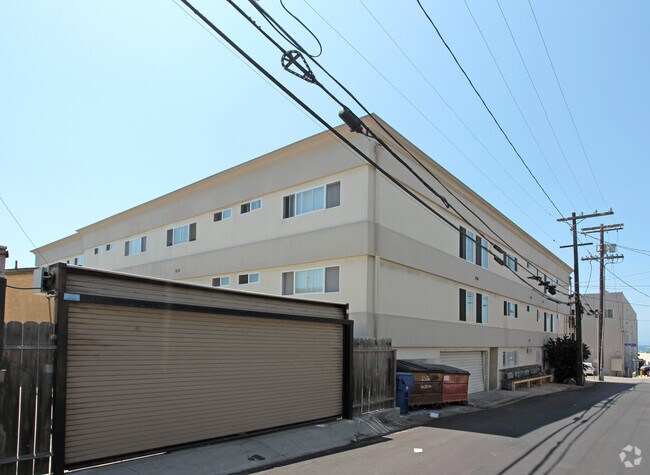 21 Thornton Ave.