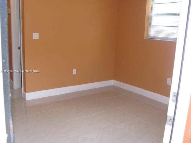 Photo - 311 NE 57th St Unit 313