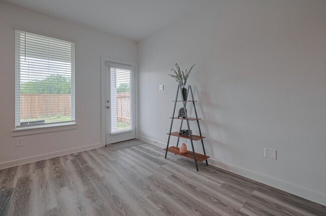 Photo - 10405 Hadley Pk Trl
