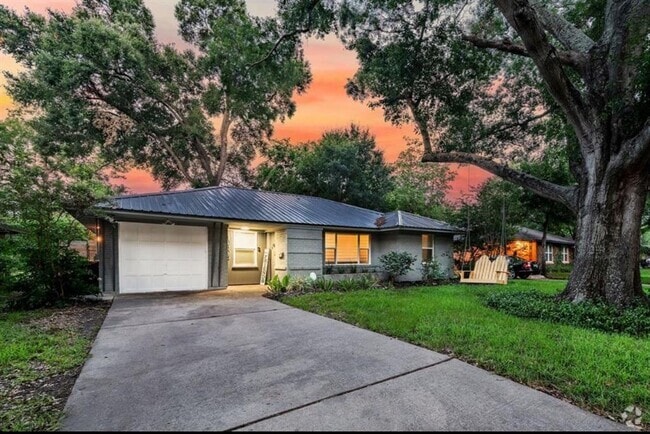 Building Photo - 10305 Bassoon Dr Rental