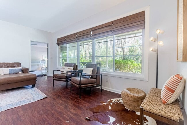 318 SW 27th St Unit SI ID1359097P