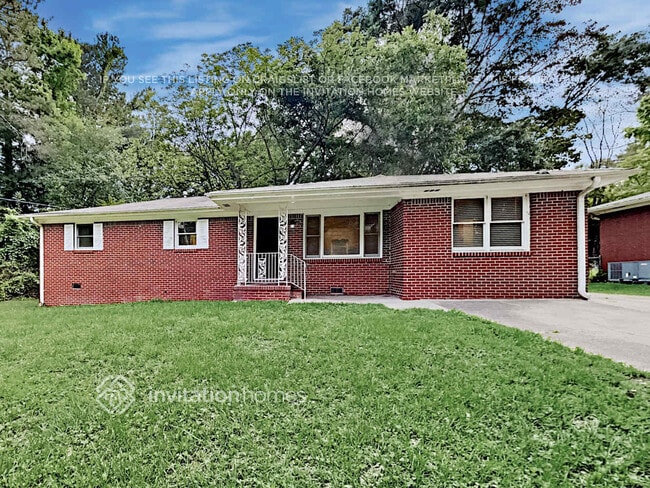 Building Photo - 258 Palms Ln SW