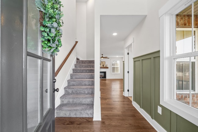 Photo - 361 Frontier Dr